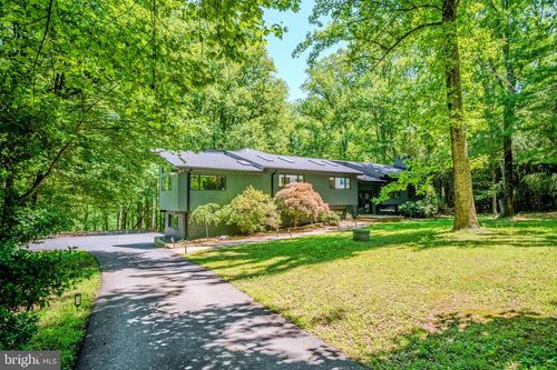 10808 Nicholsridge Rd, GREAT FALLS, VA, 22066-1501 | Card Image