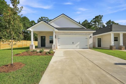 102 Horizon Way, Crestview, FL, 32539 | Card Image