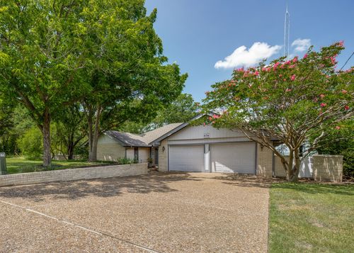 674 Russwood Dr, Pottsboro, TX, 75076-4766 | Card Image