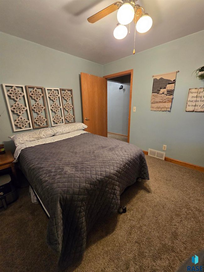 1014 3 Rd Ave Sw, House other with 3 bedrooms, 3 bathrooms and null parking in Pipestone MN | Image 15