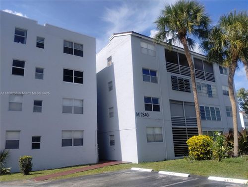 apt-101m-2840 Somerset Dr, Lauderdale Lakes, FL, 33311-9329 | Card Image