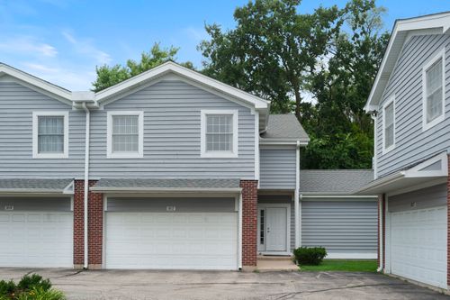 1812 Monroe Ct, Glenview, IL, 60025-1486 | Card Image
