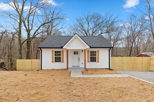 1884 Cumberland Heights Rd, CLARKSVILLE, TN, 37040-7404 | Card Image