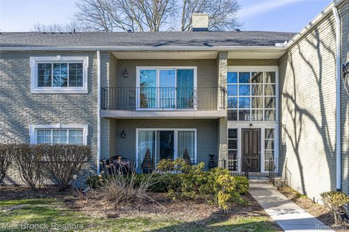 24-1111 N Old Woodward Ave, Birmingham, MI, 48009-5434 | Card Image