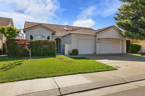 10242 Creek Trail Cir, Stockton, CA, 95209-4172 | Card Image