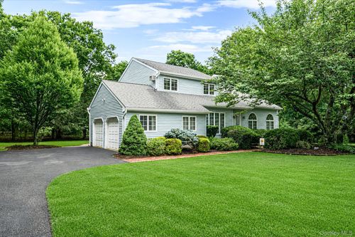 3 Liberty Lane, Brookhaven, NY, 11764 | Card Image