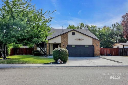 3280 W Sugar Creek Dr, Meridian, ID, 83646-1155 | Card Image