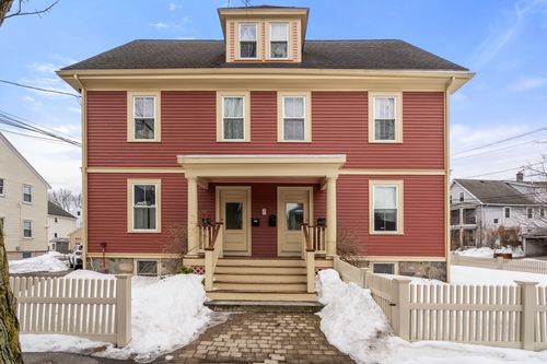 b-132 Warren St, Arlington, MA, 02474-5242 | Card Image