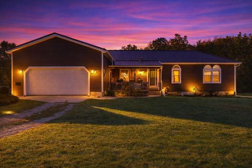 1114 E Station Rd, Sheridan, MI, 48884-9711 | Card Image