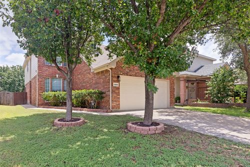 11860 Porcupine Dr, Fort Worth, TX, 76244-5517 | Card Image