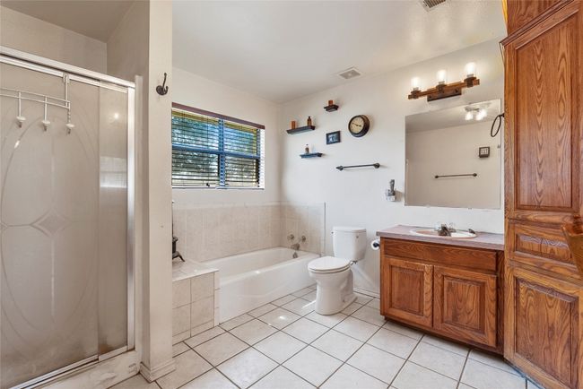 491 Herron Trl, Home with 3 bedrooms, 2 bathrooms and 8 parking in McDade TX | Image 17