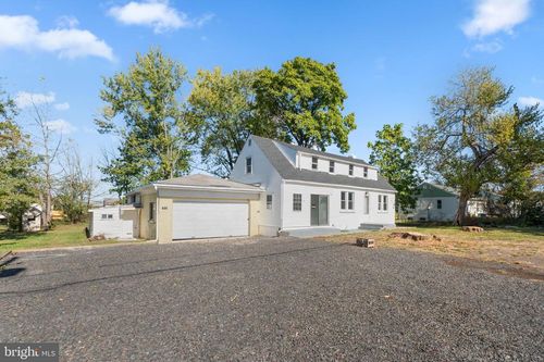 635 Elroy Rd, SOUDERTON, PA, 18964-2217 | Card Image