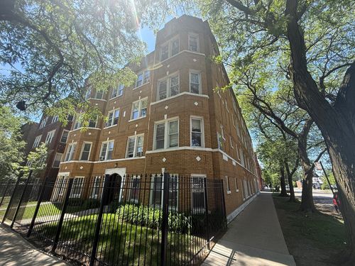 2-4956 N Harding Avenue, Chicago, IL, 60625 | Card Image