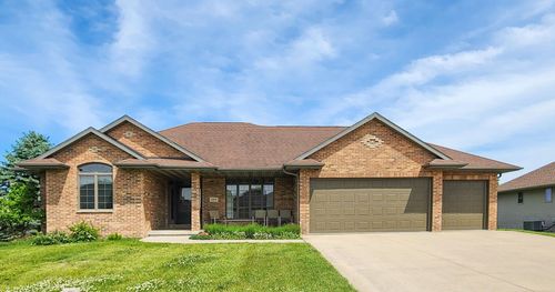229 Winslow Dr, Manchester, IA, 52057-1007 | Card Image