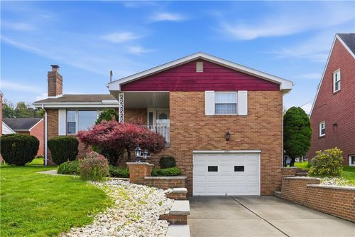 1618 Ridge Ave, Coraopolis, PA, 15108-2124 | Card Image