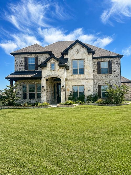 6020 Glenwood Dr, Joshua, TX, 76058-5721 | Card Image