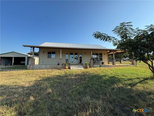 212 Rio Llano Dr E, Llano, TX, 78643-9543 | Card Image