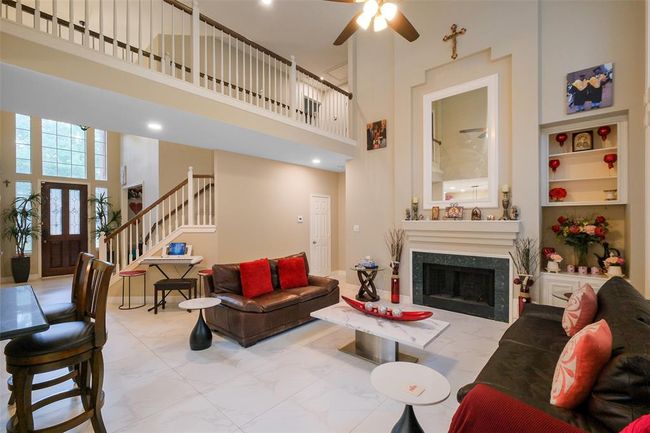 12427 Shadycrest Dr, House other with 5 bedrooms, 4 bathrooms and 2 parking in Houston TX | Image 4