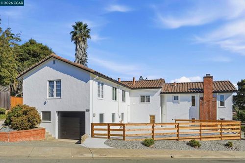 1532 Mariposa St, Richmond, CA, 94804-5016 | Card Image