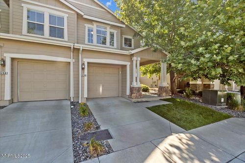 9266 Lone Wolf Cir, Reno, NV, 89506-4004 | Card Image