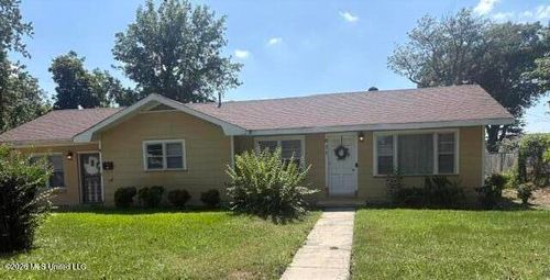 611 W Mccorkle Cir, Greenville, MS, 38703 | Card Image