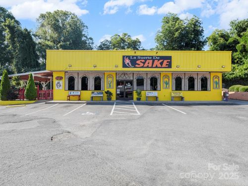 450 E Caswell St, Wadesboro, NC, 28170-2245 | Card Image