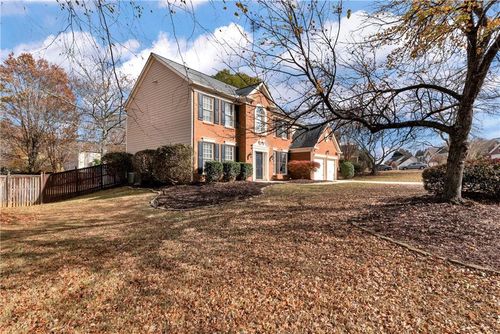 7530 Newstead Dr, Cumming, GA, 30041-8332 | Card Image