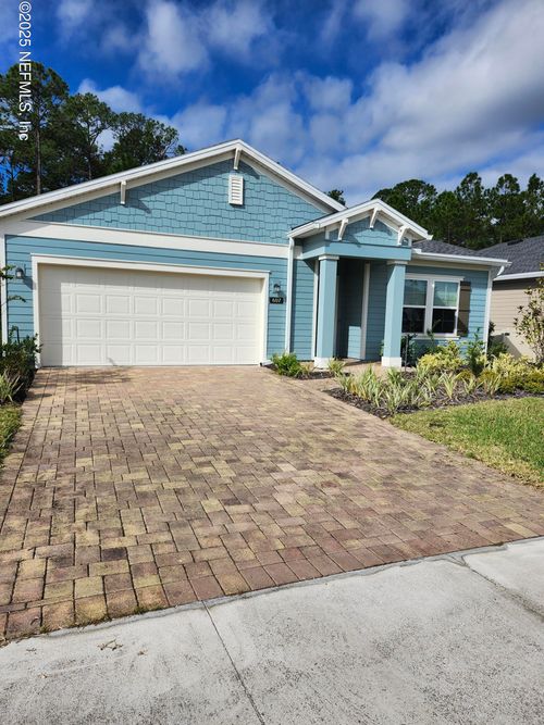 607 Lake Sinclair St, St Augustine, FL, 32084-1466 | Card Image
