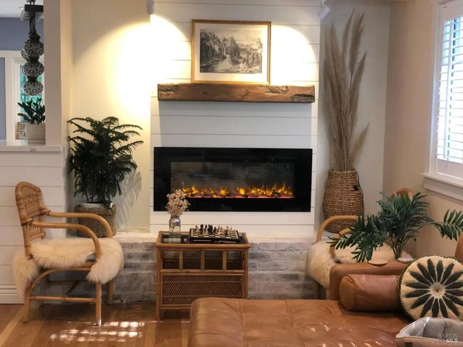 105 Woodland Rd, House other with 3 bedrooms, 1 bathrooms and 5 parking in Fairfax CA | Image 8
