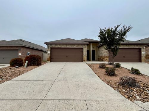 185 Joanne Cv, New Braunfels, TX, 78130-5071 | Card Image