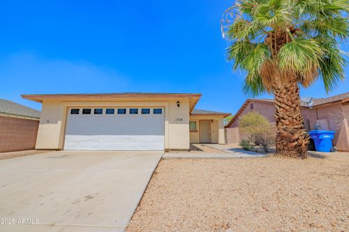 1238 E Fremont Rd, Phoenix, AZ, 85042-5692 | Card Image