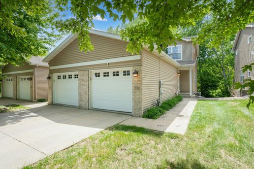 3156 River Falls Ct Nw, Rochester, MN, 55901-5590 | Card Image
