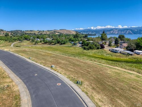 2770 Lizzy Ln, Lakeport, CA, 95453-7202 | Card Image