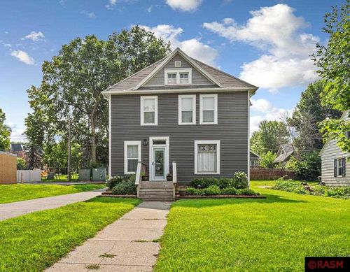 223 N Main St, Le Sueur, MN, 56058-1806 | Card Image