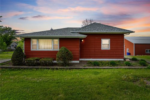 1895 33rd Ave Sw, Cedar Rapids, IA, 52404-6403 | Card Image