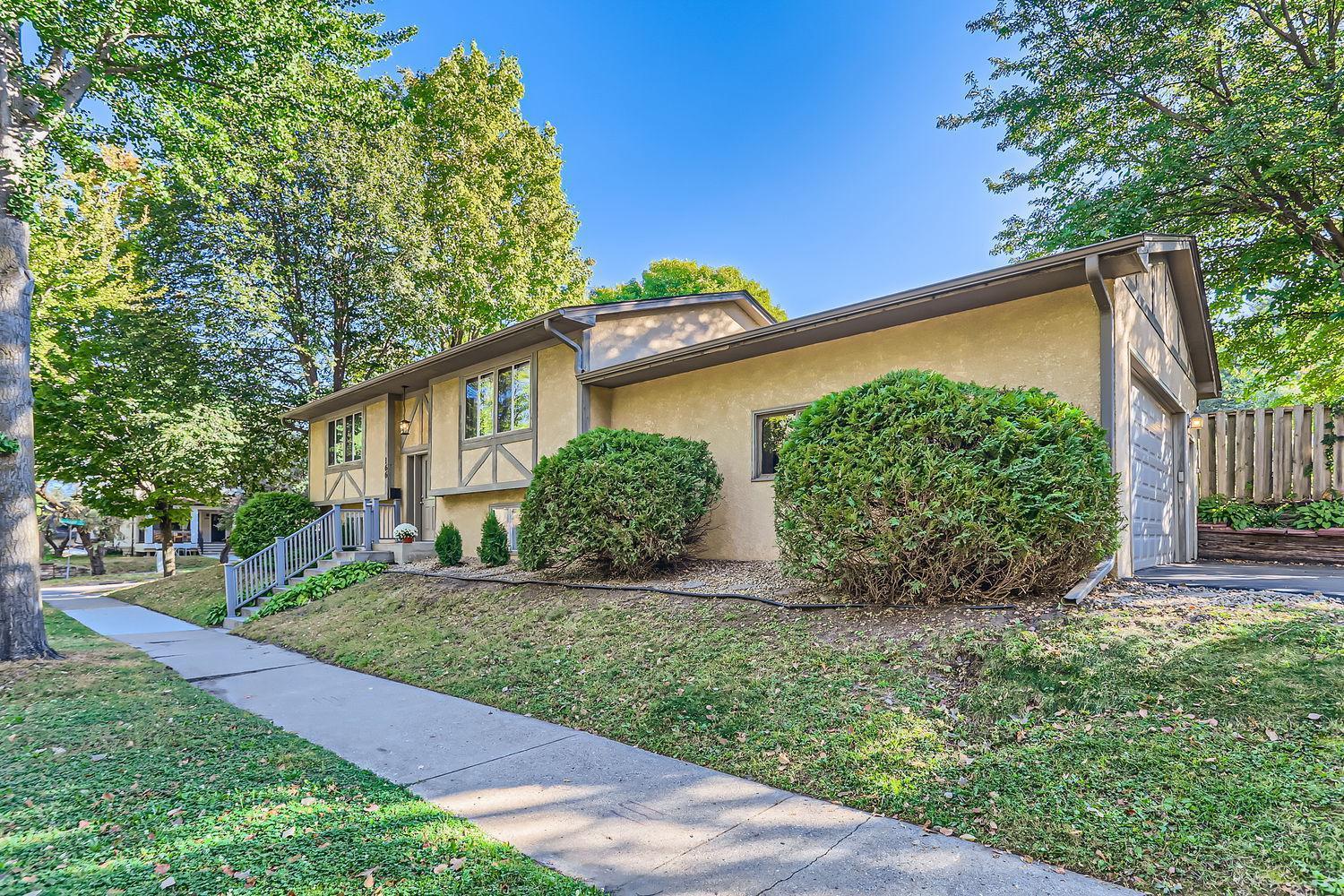 Cleveland Ave, Saint Paul, MN 55105