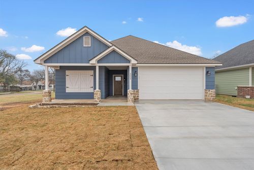 3004 Pine Ave, Waco, TX, 76708-3218 | Card Image