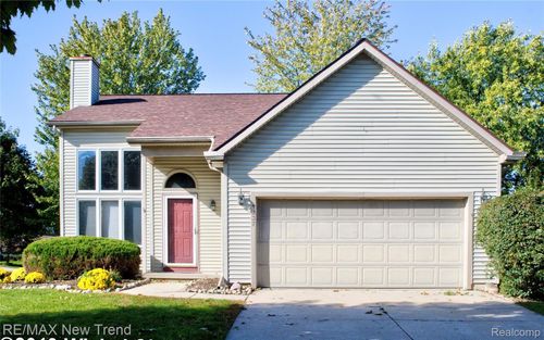 1337 Middlewood Dr, Saline, MI, 48176-1298 | Card Image