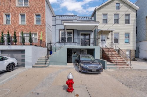 2-42 Greenville Ave, Jersey City, NJ, 07305-2666 | Card Image