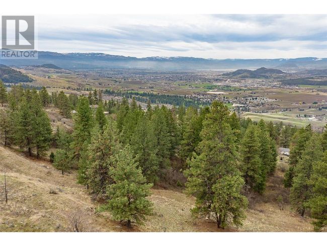 5601 Twin Creek Pl, Home with 0 bedrooms, 0 bathrooms and null parking in Kelowna BC | Image 31