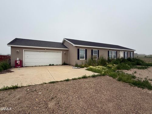 12229 26f Street Nw, Watford City, ND, 58854 | Card Image