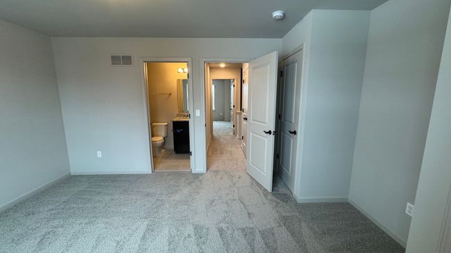 29977 Center St, Condo with 2 bedrooms, 3 bathrooms and null parking in New Hudson MI | Image 22