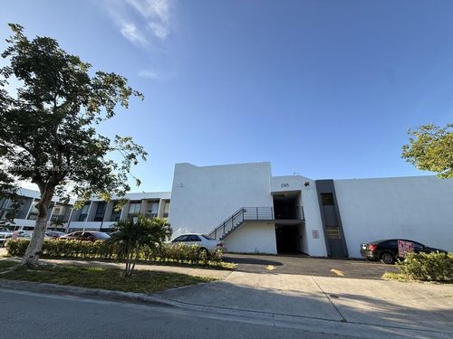 108-1305 W 46th St, Hialeah, FL, 33012-3230 | Card Image