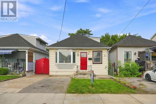 395 Avondale Street, Hamilton (Industrial Sector), ON, L8L7C8 | Card Image