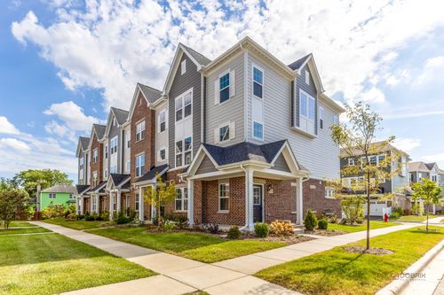 157 Yorktown Ct, Libertyville, IL, 60048-2086 | Card Image