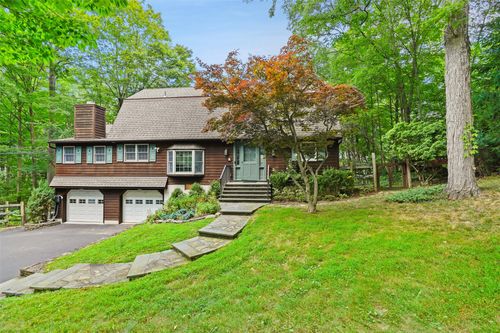 3 Truesdale Lake Dr, South Salem, NY, 10590-1317 | Card Image