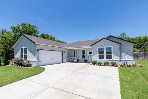 5523 Firewood Trl, Granbury, TX, 76048-5002 | Card Image