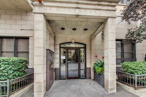 apt-410-520 N Halsted St, Chicago, IL, 60642-7567 | Card Image