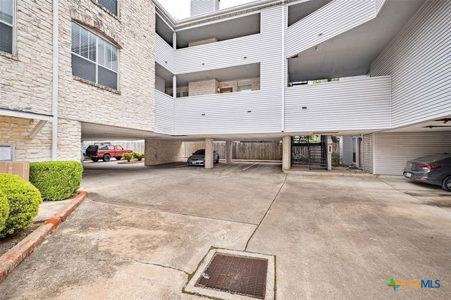 APT-204 - 2520 Quarry Rd, Condo with 2 bedrooms, 2 bathrooms and null parking in Austin TX | Image 12