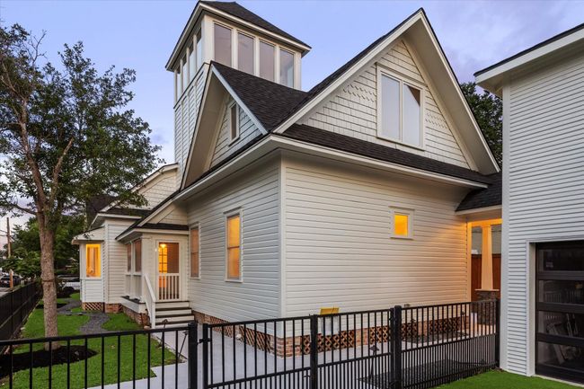 1343 Allston St, House other with 4 bedrooms, 4 bathrooms and 2 parking in Houston TX | Image 38